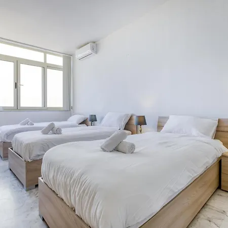 公寓 Seafront 3br In With Private Balcony By 360 Estates 斯利马