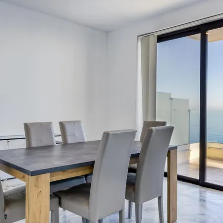 Seafront 3br In With Private Balcony By 360 Estates Sliema